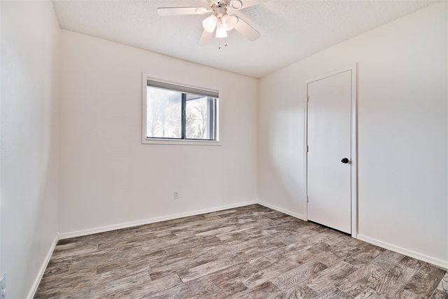 610 SE 10th Street, Bentonville, AR 72712