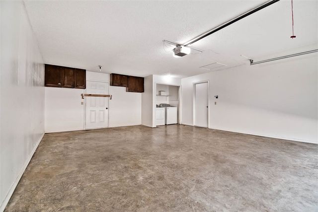 610 SE 10th Street, Bentonville, AR 72712