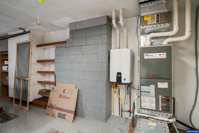 2470 Alameda St NE, Salem, OR 97301