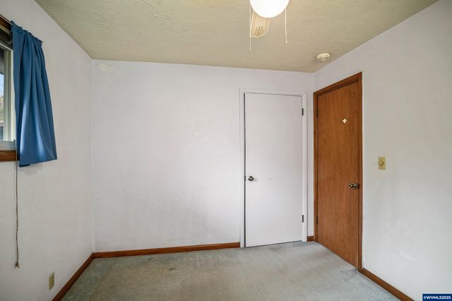 2470 Alameda St NE, Salem, OR 97301