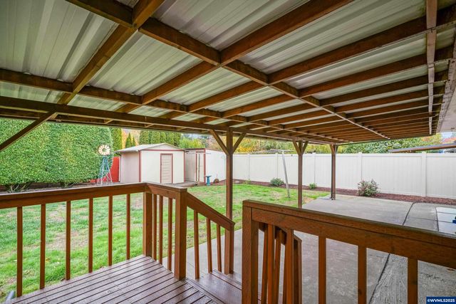 2470 Alameda St NE, Salem, OR 97301