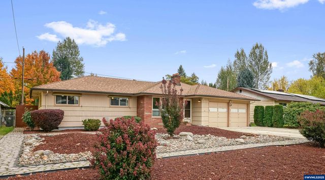 2470 Alameda St NE, Salem, OR 97301