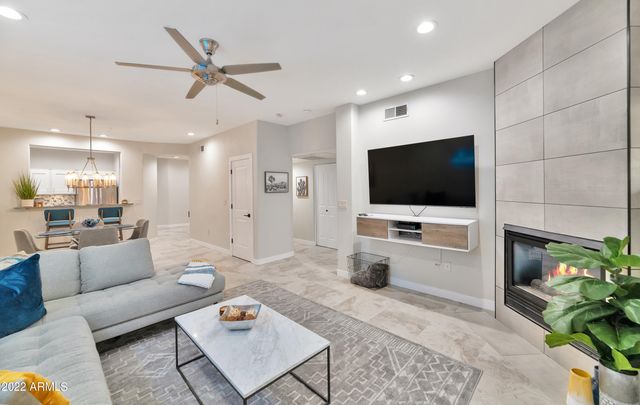 7021 E EARLL Drive 103, Scottsdale, AZ 85251