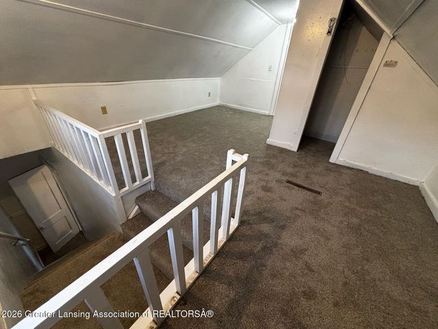 531 S Hayford Avenue, Lansing, MI 48912