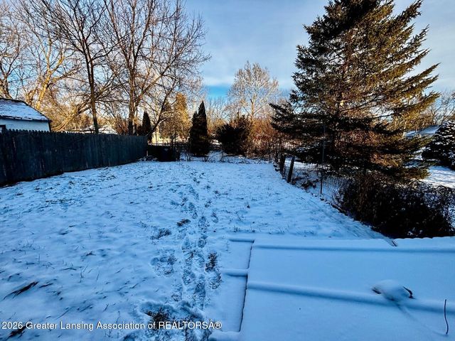 531 S Hayford Avenue, Lansing, MI 48912