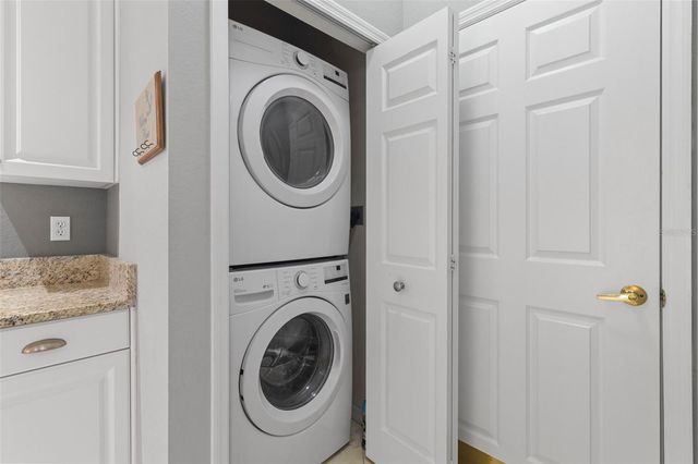 2612 PEACH CIRCLE, North Port, FL 34289