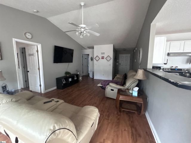 106 Parkgate Court, Simpsonville, SC 29680