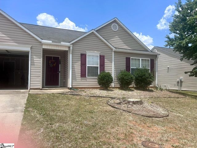 106 Parkgate Court, Simpsonville, SC 29680