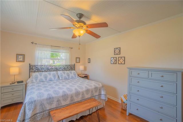 736 104th AVE N, Naples, FL 34108