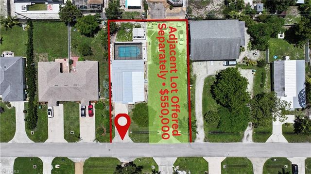 736 104th AVE N, Naples, FL 34108