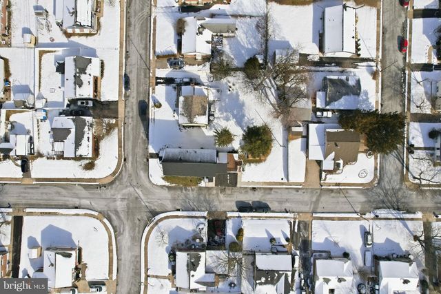 1002 11TH AVE, Folsom, PA 19033