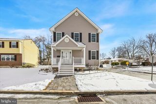 1002 11TH AVE, Folsom, PA 19033