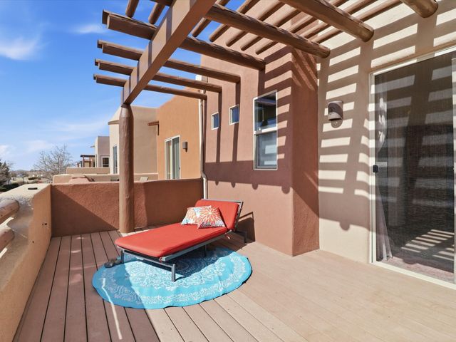 41 Victorio Peak, Santa Fe, NM 87508