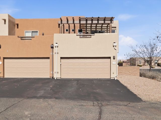 41 Victorio Peak, Santa Fe, NM 87508