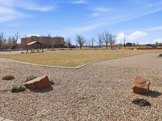 41 Victorio Peak, Santa Fe, NM 87508