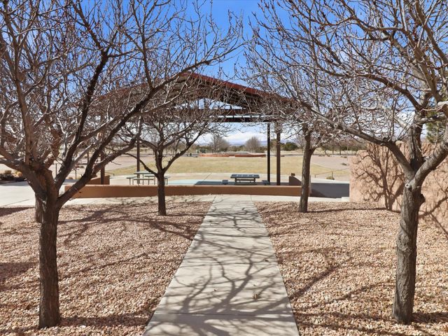 41 Victorio Peak, Santa Fe, NM 87508