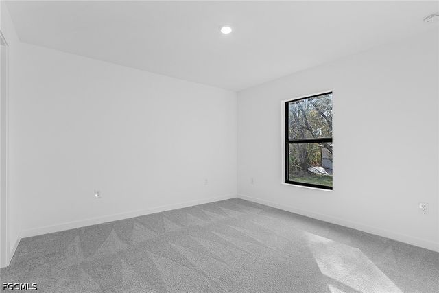 724 Goldrock RD, Lehigh Acres, FL 33974