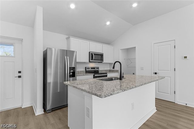 724 Goldrock RD, Lehigh Acres, FL 33974