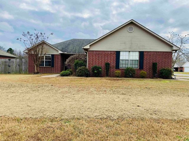 1605 Duke Street, Conway, AR 72032