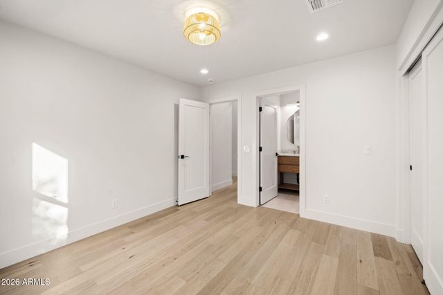 4512 N 38TH Street, Phoenix, AZ 85018