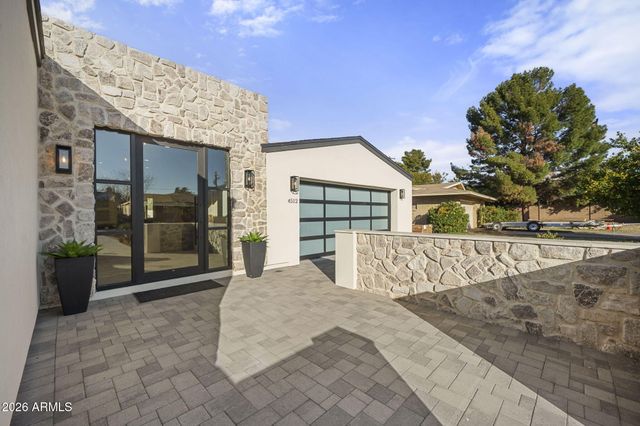 4512 N 38TH Street, Phoenix, AZ 85018