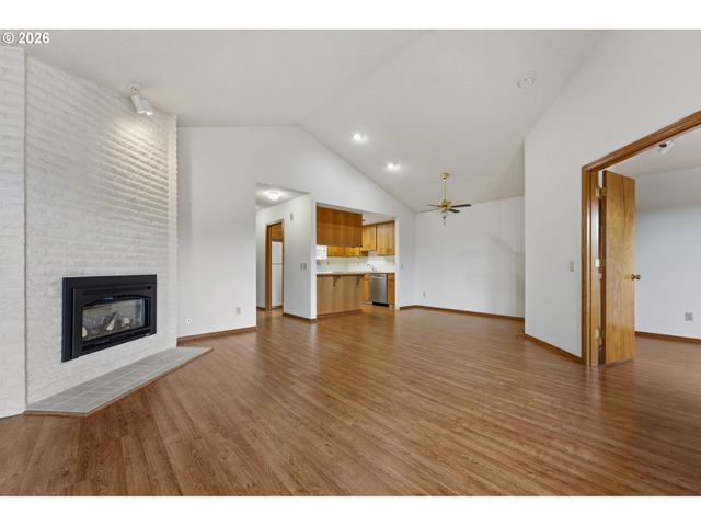 16190 Sw 130TH Ter 15, Tigard, OR 97224