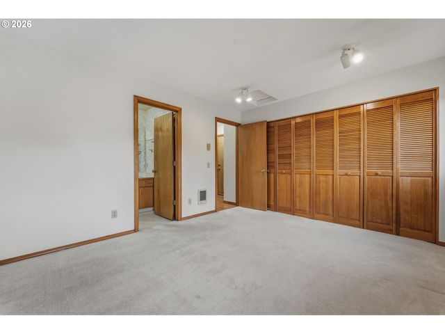 16190 Sw 130TH Ter 15, Tigard, OR 97224
