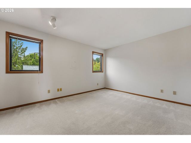 16190 Sw 130TH Ter 15, Tigard, OR 97224