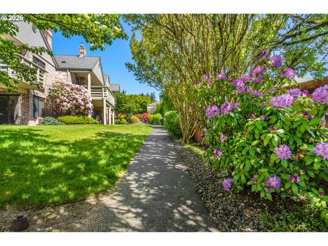 16190 Sw 130TH Ter 15, Tigard, OR 97224
