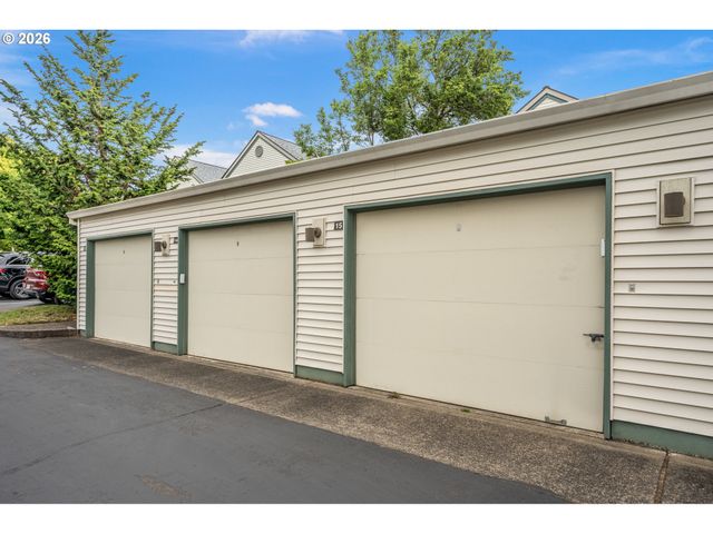 16190 Sw 130TH Ter 15, Tigard, OR 97224