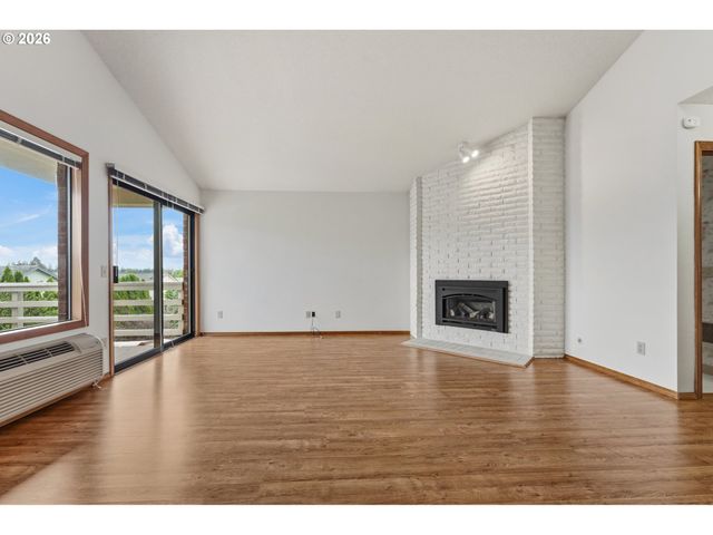 16190 Sw 130TH Ter 15, Tigard, OR 97224
