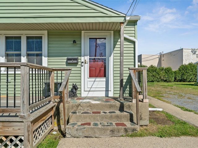 5 Duane Court, Middlebury, VT 05753