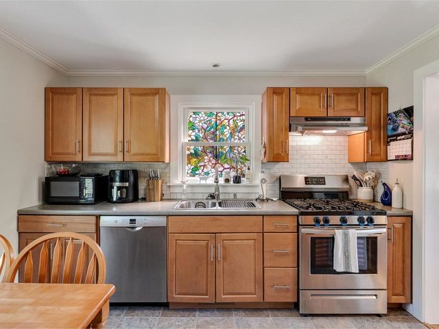 5 Duane Court, Middlebury, VT 05753