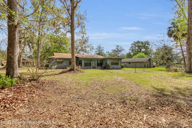 930 Moonlight Lane, Brooksville, FL 34601