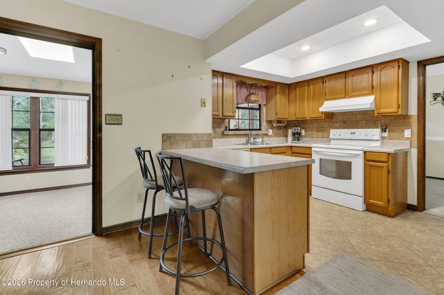 930 Moonlight Lane, Brooksville, FL 34601