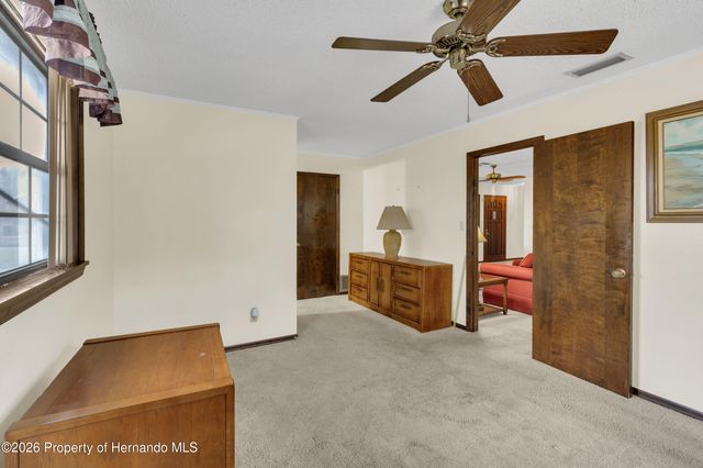 930 Moonlight Lane, Brooksville, FL 34601