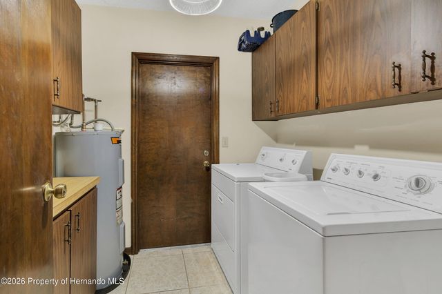 930 Moonlight Lane, Brooksville, FL 34601