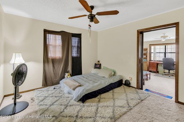 930 Moonlight Lane, Brooksville, FL 34601