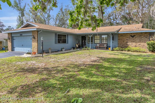 930 Moonlight Lane, Brooksville, FL 34601