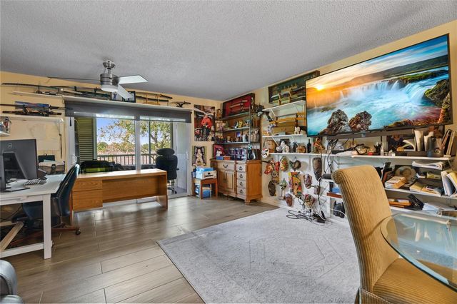 800 SW 125th Way 202, Pembroke Pines, FL 33027