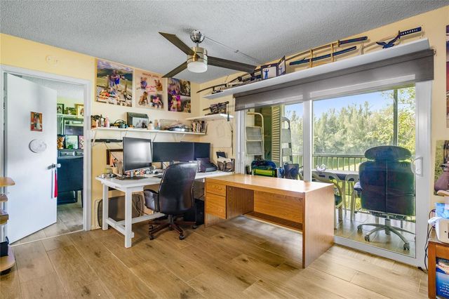 800 SW 125th Way 202, Pembroke Pines, FL 33027