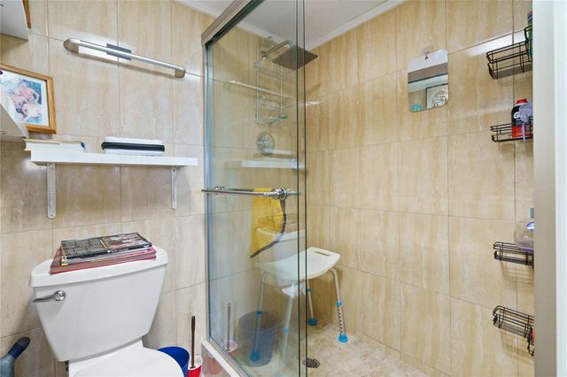 800 SW 125th Way 202, Pembroke Pines, FL 33027
