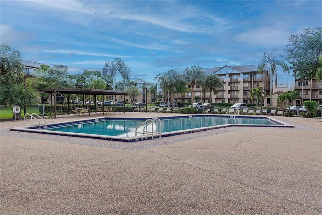 800 SW 125th Way 202, Pembroke Pines, FL 33027