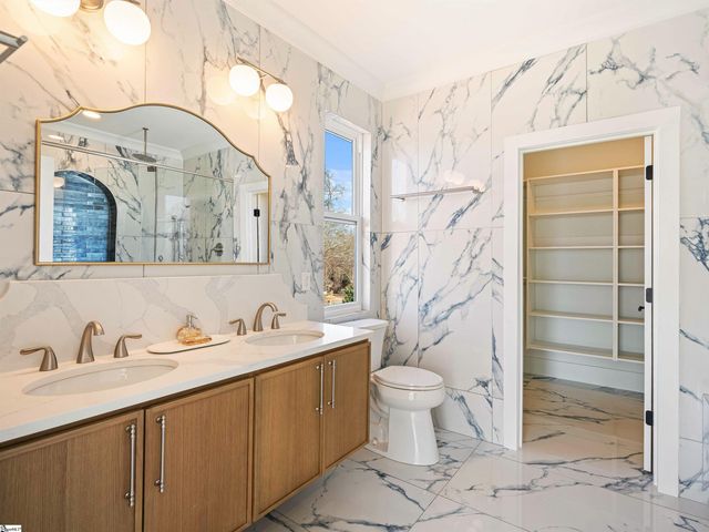 205 Parkins Mill Road, Greenville, SC 29607