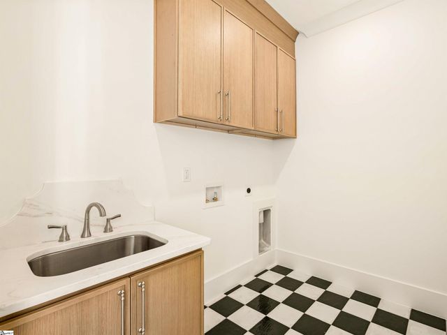 205 Parkins Mill Road, Greenville, SC 29607