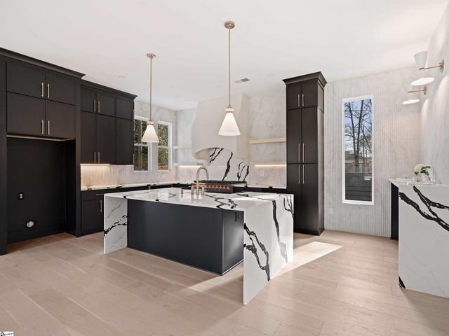 205 Parkins Mill Road, Greenville, SC 29607