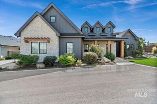 6374 S Bosch Way, Meridian, ID 83642