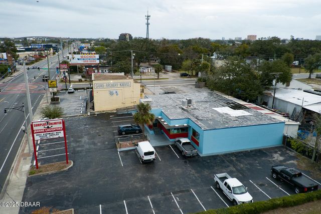 613 W International Speedway Boulevard, Daytona Beach, FL 32114