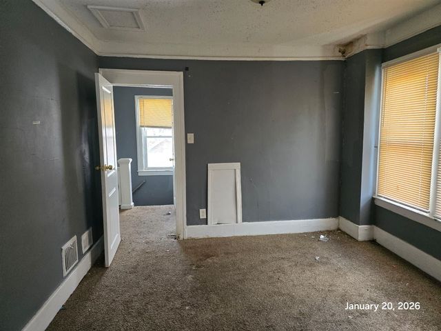 15821 Indiana Street, Detroit, MI 48238