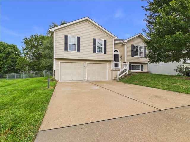 16407 Harris Avenue, Belton, MO 64012